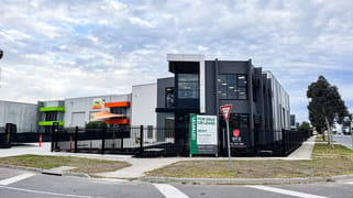 2 Morialta Road Cranbourne West VIC 3977