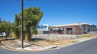 2 Glen Elder Street Findon SA 5023