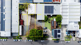 11-15 Avalon Parade Miami QLD 4220