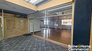 8/207 Moggill Road Taringa QLD 4068