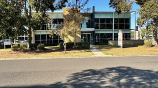 4/2 Compark Circuit Mulgrave VIC 3170 4/2 Compark Circuit Mulgrave VIC 3170