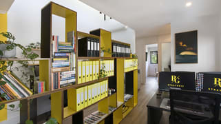 Suite 4/14 Thomas Street Noosaville QLD 4566 Suite 4/14 Thomas Street Noosaville QLD 4566