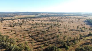 1075 Manumbar Road Runnymede QLD 4615