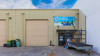 4/11 Howe Street Osborne Park WA 6017