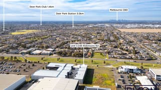1/235 Robinson road Ravenhall VIC 3023