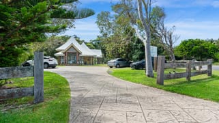 1 Donlan Road Mollymook Beach NSW 2539