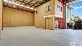 2/10 Mitchell Road Moorebank NSW 2170