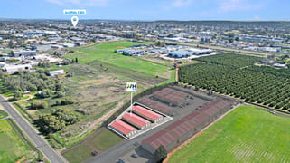Unit B/70 Oakes Road Griffith NSW 2680