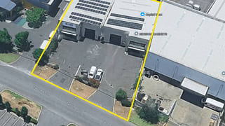 1 & 2/3 Tacoma Circuit Canning Vale WA 6155
