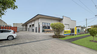 2/4 Dual Avenue Warana QLD 4575