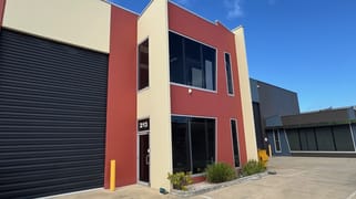 2/13 Silkwood Rise Carrum Downs VIC 3201