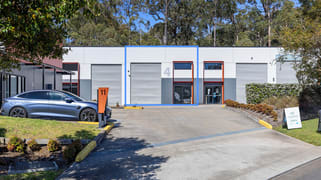 Unit 4, 11 Billbrooke Close Cameron Park NSW 2285