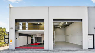 2/14 Harrington Street Arundel QLD 4214