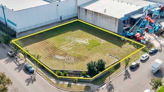1 Voyager Circuit Glendenning NSW 2761