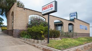 28 Longfield Street (western Highway) Stawell VIC 3380
