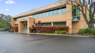 8/2 Phipps Close Deakin ACT 2600