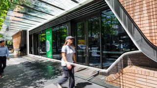 881 Collins Street Docklands VIC 3008