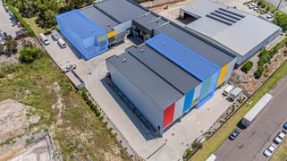 Units 1 & 5, 43 Pile Road Somersby NSW 2250 Units 1 & 5, 43 Pile Road Somersby NSW 2250