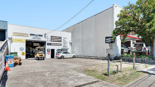 17 Chard Road Brookvale NSW 2100 17 Chard Road Brookvale NSW 2100