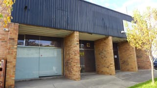 8 Talbot Road Strathmore VIC 3041