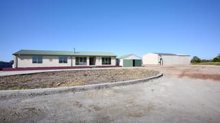 180 Moores Road Clyde VIC 3978