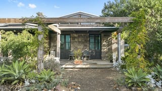 352 Lake Road Connewarre VIC 3227 352 Lake Road Connewarre VIC 3227