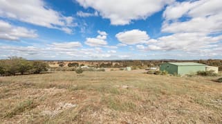 59 Paces Lane Rowsley VIC 3340