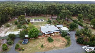 1098 The Lakes Way Darawank NSW 2428