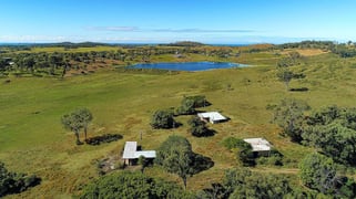 552 Hay Point Road Alligator Creek QLD 4740