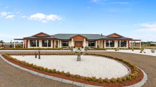 43 Heiligmans Lane Tamworth NSW 2340 43 Heiligmans Lane Tamworth NSW 2340