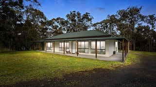 84 Parkinsons Road Napoleons VIC 3352 84 Parkinsons Road Napoleons VIC 3352