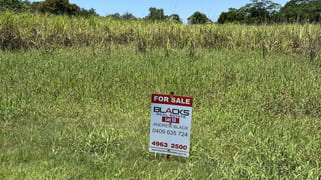13/ Wewak Road St Helens Beach QLD 4798