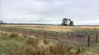 Lot 1 & 2 Laceys Road Ross Creek VIC 3351 Lot 1 & 2 Laceys Road Ross Creek VIC 3351