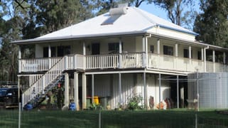 98 Acres Queenslander Home Kumbia QLD 4610