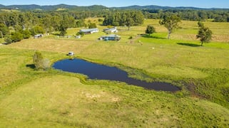 47 Sunshine Rd Wolvi QLD 4570