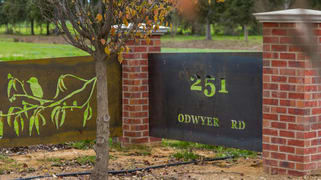 251 O'Dwyer Road Echuca VIC 3564 251 O'Dwyer Road Echuca VIC 3564