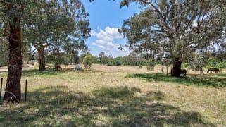 535 Kooringal Road Lake Albert NSW 2650