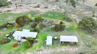 27 Schroders Road Tenterfield NSW 2372 27 Schroders Road Tenterfield NSW 2372