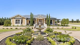 56 De Fontenay Road Barmera SA 5345