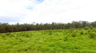 2 Bradshaw Road Owanyilla QLD 4650