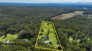 8 Knoll Parade Woollamia NSW 2540