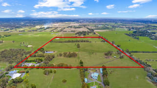 18 Farmers Lane Invermay VIC 3352