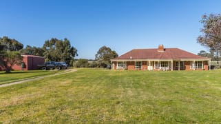 110 Stokes Lane West Riddells Creek VIC 3431