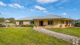 110 Bests Road Chiltern Valley VIC 3683