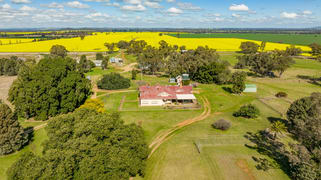 'Reynella'/348 Reynella Rd Walbundrie NSW 2642 'Reynella'/348 Reynella Rd Walbundrie NSW 2642