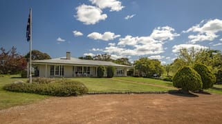 123 Captains Hill Road Wallaroo NSW 2618