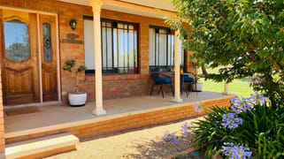 36 Lesterfield Lane Coolamon NSW 2701