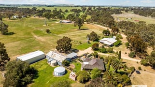 11 Labrador Road Maroona VIC 3377