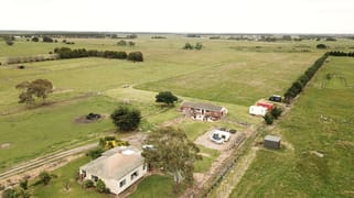 255 McDonalds Drain Road Koo Wee Rup VIC 3981 255 McDonalds Drain Road Koo Wee Rup VIC 3981