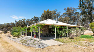 14 Omega Reef Road Newstead VIC 3462